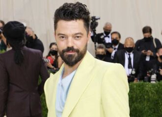 NEW YORK, NEW YORK - SEPTEMBER 13: Dominic Cooper attends The 2021 Met Gala Celebrating In America: A Lexicon Of Fashion at Metropolitan Museum of Art on September 13, 2021 in New York City. (Photo by Mike Coppola/Getty Images)