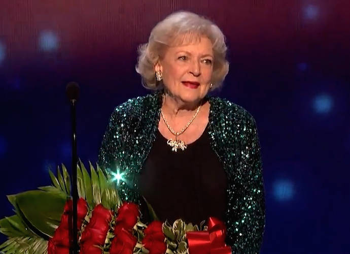 Betty White wins Favorite TV Icon at the People's Choice Awards. (Image: Getty)