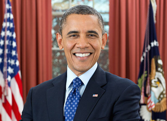 Obama goes kitesurfiing: barack-obama-jon-stewart-daily-show