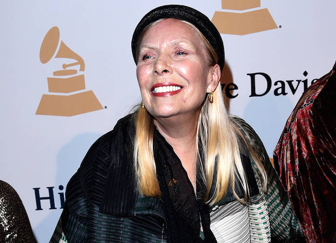 BEVERLY HILLS, CA - FEBRUARY 07: Singer-songwriter Joni Mitchell attends the Pre-GRAMMY Gala and Salute To Industry Icons honoring Martin Bandier on February 7, 2015 in Los Angeles, California. (Photo by Jason Merritt/Getty Images)