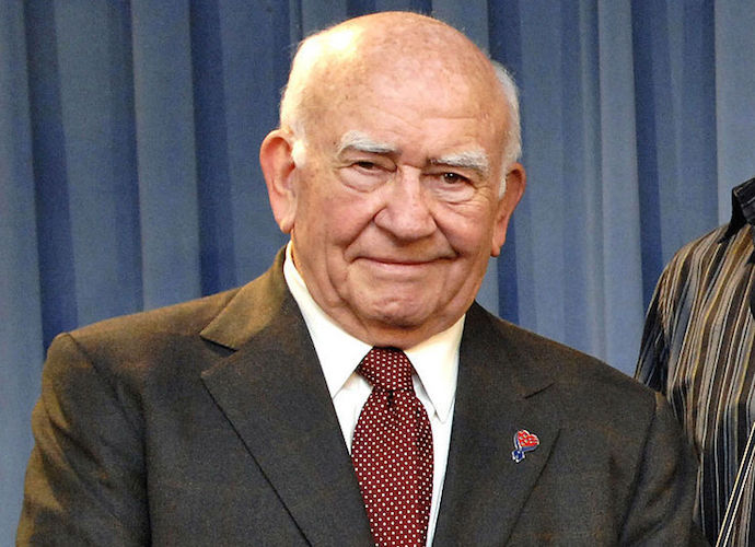 Ed Asner in 2015 (Image: Getty)
