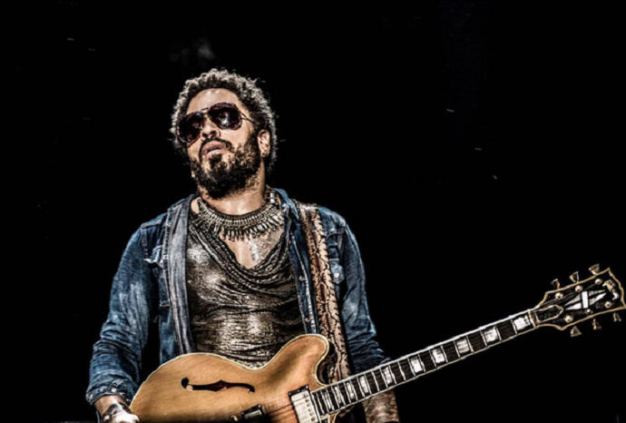 napkin Expert water the flower Penisgate: Lenny Kravitz's Pants Split On Stage And Accidentally Flashes  Crowd - uInterview