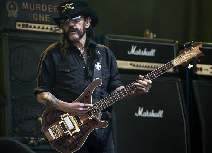 Motorhead's Lemmy Dies At 70