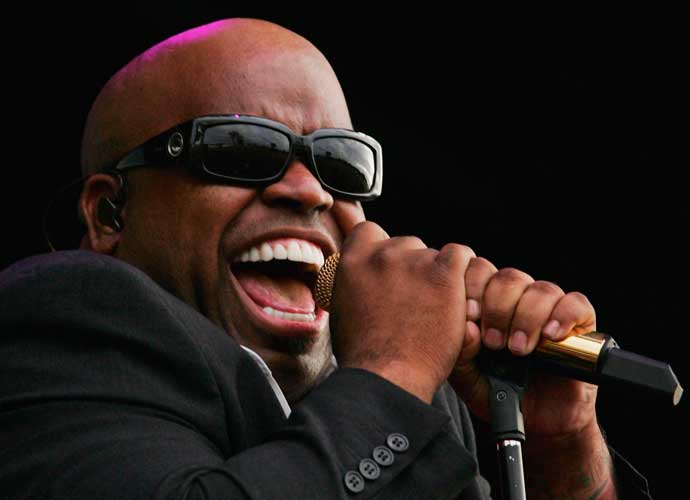 BRISBANE, AUSTRALIA - APRIL 01: Cee-Lo Green of Gnarls Barkley performs on stage at the Gold Coast stop of the first Australian V Festival, at the Avica Resort on April 1, 2007 on the Gold Coast, Australia. (Photo by Jonathan Wood/Getty Images)