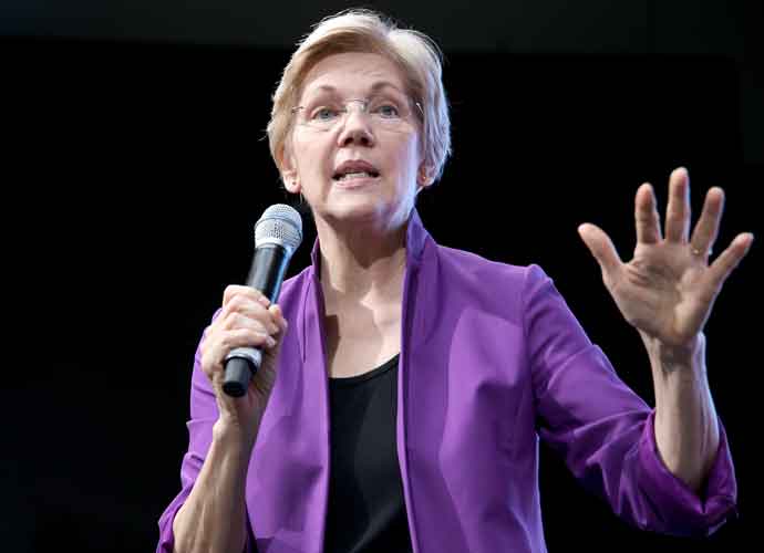Elzabeth Warren Read Kin Speech On Facebook Live: PHILADELPHIA, PA - JULY 27: Senior United States Senator from Massachusetts, Elizabeth Warren speaks onstage at EMILY's List Breaking Through 2016 at the Democratic National Convention at Kimmel Center for the Performing Arts on July 27, 2016 in Philadelphia, Pennsylvania. (Photo by Paul Zimmerman/Getty Images For EMILY's List)
