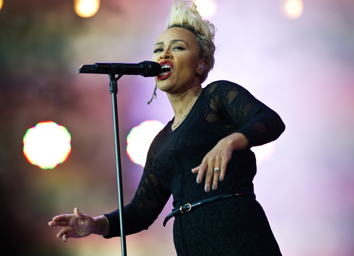Sande wins 4th Brit Award: NEWPORT, UNITED KINGDOM - JUNE 14: Emeli Sande performs on day 2 of the Isle of Wight Festival at Seaclose Park on June 14, 2013 in Newport, Isle of Wight. (Photo by Rob Harrison/Getty Images)
