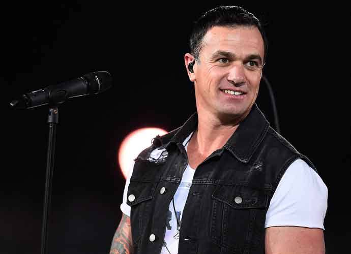 TOWNSVILLE, AUSTRALIA - SEPTEMBER 13: Shannon Noll performs before the start of the NRL 1st Elimination Final match between the North Queensland Cowboys and the Brisbane Broncos at 1300SMILES Stadium on September 13, 2014 in Townsville, Australia. (Photo by Ian Hitchcock/Getty Images)