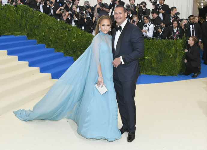 NEW YORK, NY - MAY 01: Jennifer Lopez (L) and Alex Rodriguez attend the 'Rei Kawakubo/Comme des Garcons: Art Of The In-Between' Costume Institute Gala at Metropolitan Museum of Art on May 1, 2017 in New York City. (Photo by Dia Dipasupil/Getty Images For Entertainment Weekly)