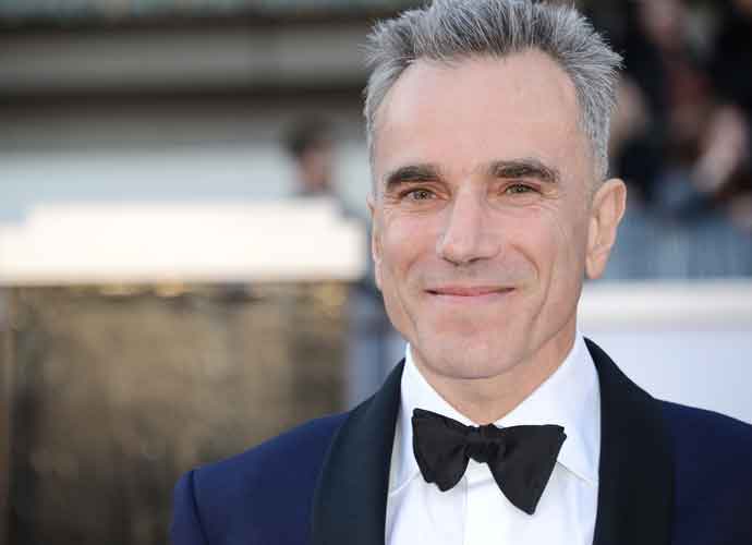 HOLLYWOOD, CA - FEBRUARY 24: Actor Daniel Day-Lewis arrives at the Oscars at Hollywood & Highland Center on February 24, 2013 in Hollywood, California. (Photo by Jason Merritt/Getty Images)
