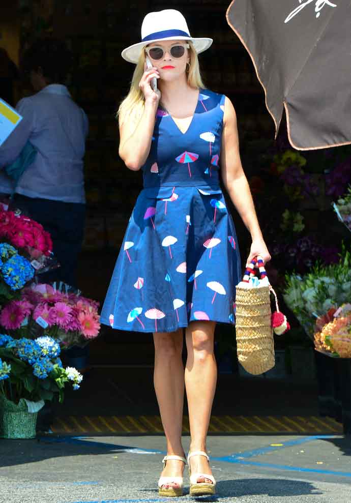 Reese Witherspoon out in Draper James Fashion while running errands with her son, Deacon Phillippe