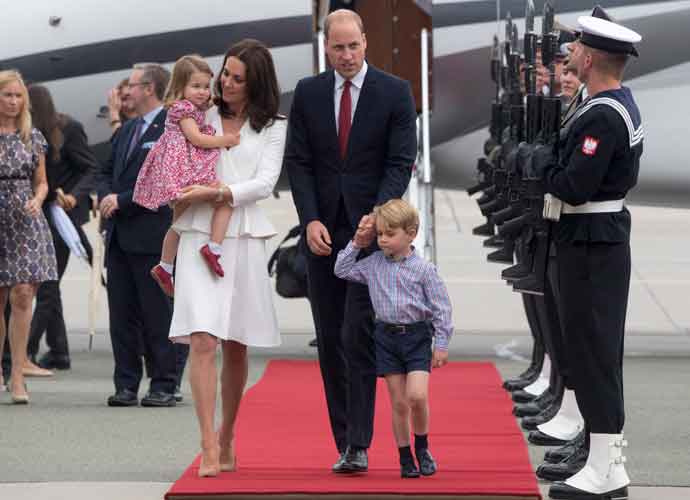 WARSAW, POLAND - JULY 17: Catherine, Duchess of Cambridge and Prince William, Duke of Cambridge with their children Princess Charlotte of Cambridge and Prince George of Cambridge as they arrive on day 1 of their official visit to Poland on July 17, 2017 in Warsaw, Poland. (Photo by Chris Jackson/Getty Images)
