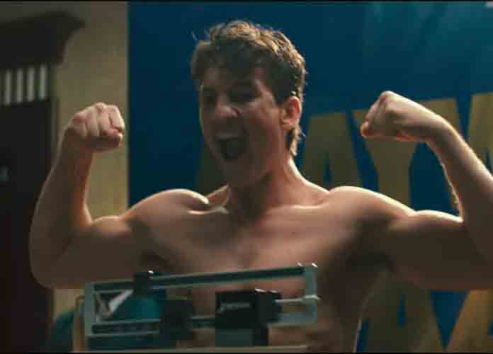 Miles Teller shirtless in 'Bleed for This' (2016)