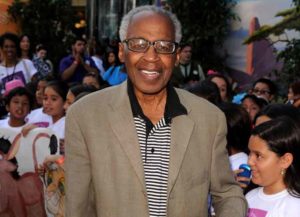 LOS ANGELES, CA - AUGUST 27: Actor Robert Guillaume arrives at the premiere of Walt Disney Studios' 'The Lion King 3D' at the El Capitan Theater on August 27, 2011 in Los Angeles, California. (Photo by Kevin Winter/Getty Images)