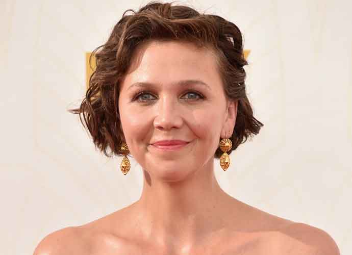 LOS ANGELES, CA - SEPTEMBER 20: Actress Maggie Gyllenhaal attends the 67th Emmy Awards at Microsoft Theater on September 20, 2015 in Los Angeles, California. 25720_001 (Photo by Alberto E. Rodriguez/Getty Images for TNT LA)