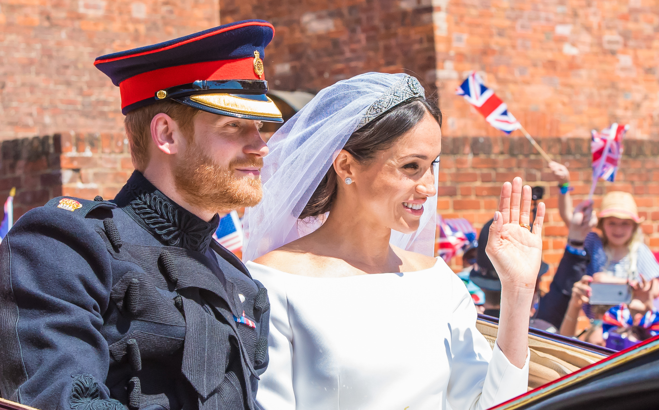 Prince Harry & Meghan Markle Marry In Front Of An Audience Of 1.9 Billion
