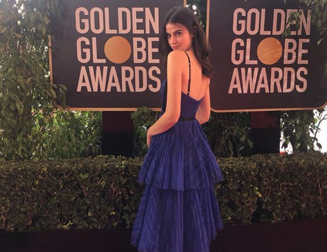 Fiji Water Girl Kelleth Cuthbert Photobombs Celebrities At 2019 Golden Globe Awards