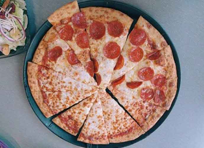 Chuck E. Cheese Refutes Recycled Pizza Slices Conspiracy Theory