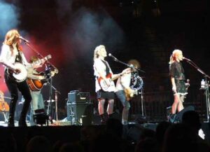 Dixie Chicks perform on tour (Image: Getty)