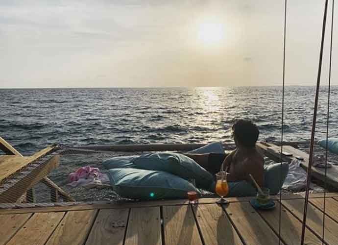 Sophie Turner & Joe Jonas Honeymoon In The Maldives