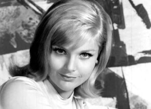 'Poseidon Adventure' Star Carol Lynley Dies At 77 - uInterview