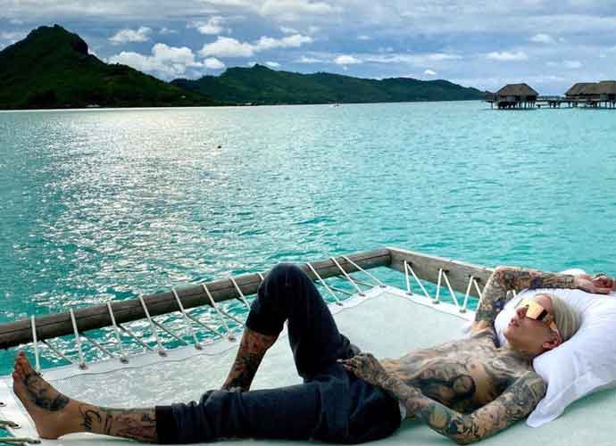Jeffree Star Makes Waves At Birthday Bash In Bora Bora