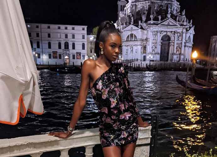 Victoria Secret Angel Leomie Anderson Looks Sexy In Venice