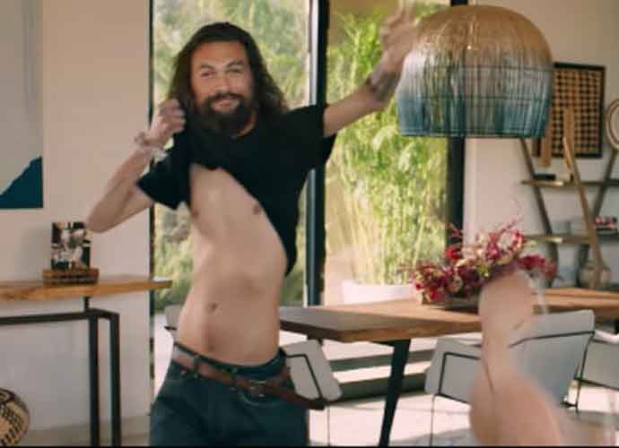 Jason Momoa Reveals He's A Thin Bald Man In Super Bowl Ad With Wife Lisa Bonet