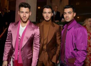 Jonas Brothers Color Coordinate For Women’s Cancer Research Fund Gala! (Image: Getty)