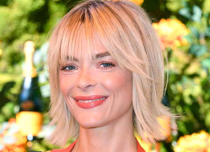 PACIFIC PALISADES, CALIFORNIA - OCTOBER 05: Jaime King attends the 10th Annual Veuve Clicquot Polo Classic Los Angeles at Will Rogers State Historic Park on October 05, 2019 in Pacific Palisades, California.