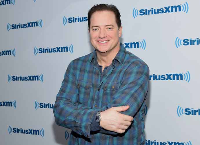 NEW YORK, NY - DECEMBER 14: Actor Brendan Fraser visits at SiriusXM Studio on December 14, 2016 in New York City. (Photo by Ben Gabbe/Getty Images)