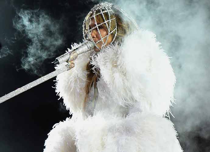 NEW YORK, NEW YORK - DECEMBER 31: Jennifer Lopez performs live from Times Square during 2021 New Year’s Eve celebrations on December 31, 2020 in New York City. (Photo by Kevin Mazur/Getty Images)