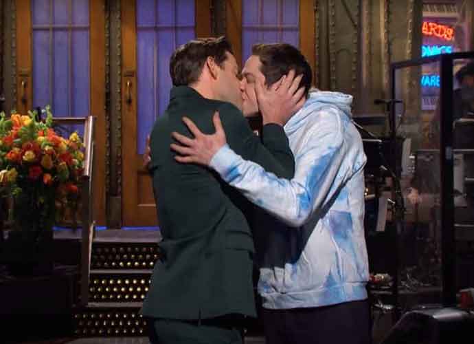 John Krasinski Kisses Pete Davidson on 'SNL'