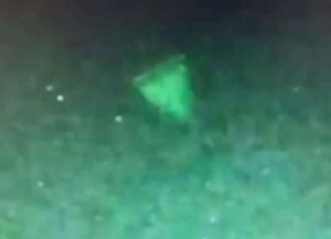 Defense Department Confirms Leaked Video Of UFO Is Real (Image: US Navy)