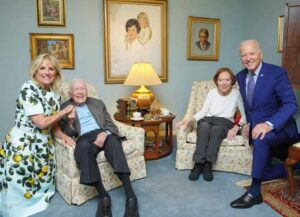 Jimmy & Rosalynn Carter visit with Joe and Jill Biden (Image: Instagram)