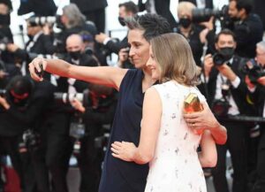CANNES, FRANCE - JULY 06: Jodie Foster and Alexandra Hedison attend the "Annette" screening and opening ceremony during the 74th annual Cannes Film Festival on July 06, 2021 in Cannes, France. (Photo by Kate Green/Getty Images)