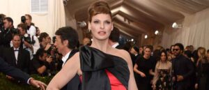 NEW YORK, NY - MAY 04: Linda Evangelista attends the "China: Through The Looking Glass" Costume Institute Benefit Gala at the Metropolitan Museum of Art on May 4, 2015 in New York City. (Photo by Larry Busacca/Getty Images)