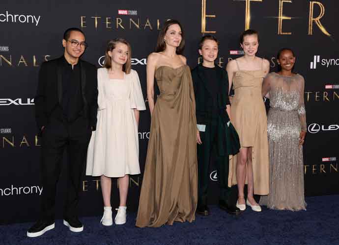 LOS ANGELES, CALIFORNIA - OCTOBER 18: (L-R) Maddox Jolie-Pitt, Vivienne Jolie-Pitt, Angelina Jolie, Knox Jolie-Pitt, Shiloh Jolie-Pitt, and Zahara Jolie-Pitt attend Marvel Studios' 