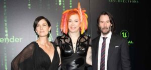 SAN FRANCISCO, CALIFORNIA - DECEMBER 18: (L-R) Carrie-Anne Moss, Lana Wachowski, and Keanu Reeves attend "The Matrix Resurrections" Red Carpet U.S. Premiere Screening at The Castro Theatre on December 18, 2021 in San Francisco, California. (Photo by Kelly Sullivan/Getty Images)