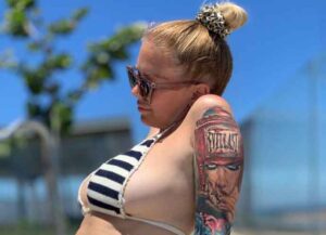 Jenna Jameson in Hawaii this year (Image: Instagram)