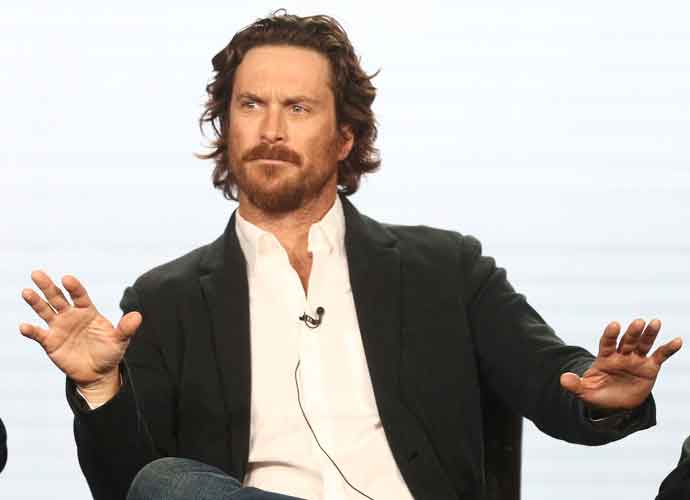 PASADENA, CA - JANUARY 08: Actor Oliver Hudson of the television show Splitting Up Together speaks onstage during the ABC Television/Disney portion of the 2018 Winter Television Critics Association Press Tour at The Langham Huntington, Pasadena on January 8, 2018 in Pasadena, California. (Photo by Frederick M. Brown/Getty Images)