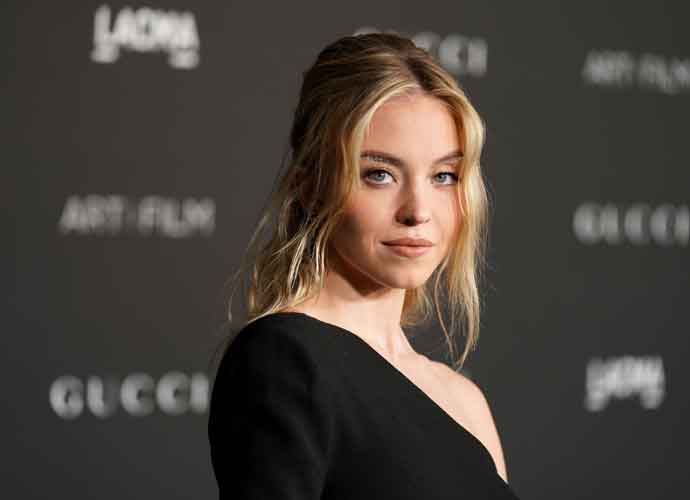 Sydney Sweeney Says Her Dad & Grandfather ‘Walked Out’ After Watching Her ‘Euphoria’ Nude Scenes