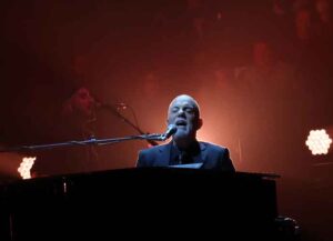 NEW YORK, NEW YORK - FEBRUARY 12: Billy Joel performs at Madison Square Garden on February 12, 2022 in New York City. (Photo by Taylor Hill/Getty Images)