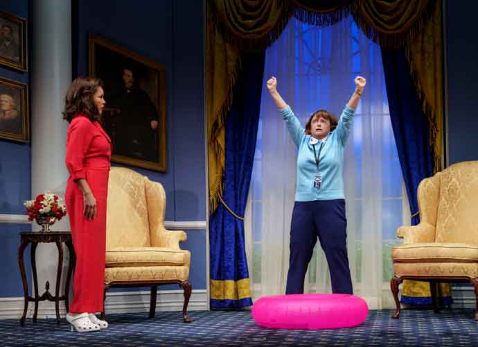 Vanessa Williams & Rachel Dratch in 'POTUS' (Image: Paul Kolnik)