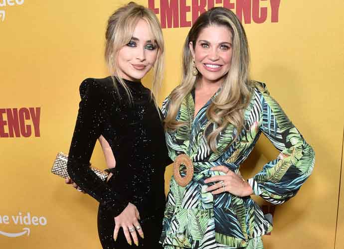 LOS ANGELES, CALIFORNIA - MAY 12: Sabrina Carpenter and Danielle Fishel attend the Los Angeles Premiere Of Amazon's 