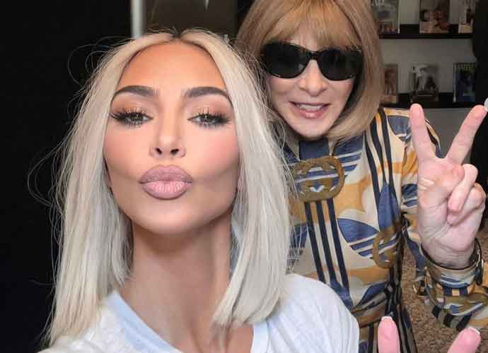 Kim Kardashian & Anna Wintour pose for a selfie (Image: Instagram)