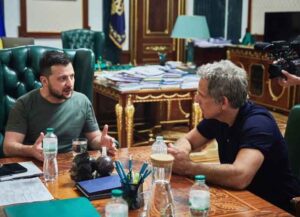 Ukrainian President Volodymyr Zelensky meets with actor Ben Stiller (Image: Ukrainian President's office)