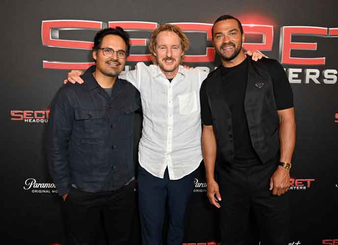 NEW YORK, NEW YORK - AUGUST 08: Actors Michael Peña, Owen Wilson and Jesse Williams attend the Paramount+ 'Secret Headquarters' premiere at Signature Theater on August 08, 2022 in New York City. (Photo by Bryan Bedder/Getty Images for Paramount+)