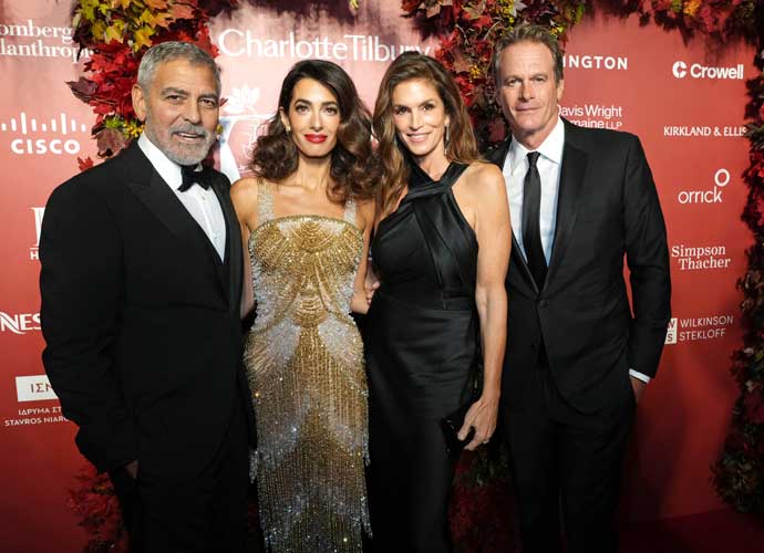 NEW YORK, NEW YORK - SEPTEMBER 29: (L-R) George Clooney, Amal Clooney, Cindy Crawford and Rande Gerber attend the Clooney Foundation For Justice Inaugural Albie Awards at New York Public Library on September 29, 2022 in New York City. (Photo by Kevin Mazur/Getty Images for Albie Awards)