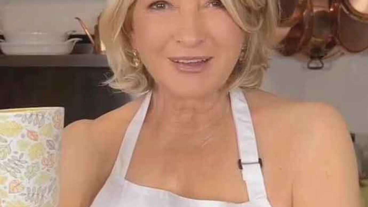 Naked Martha Stewart, 81, Plugs Coffee Brand Wearing Just An Apron -  uInterview