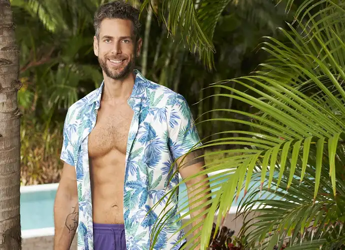 Casey Woods on 'Bachelor in Paradise' (Image: ABC)